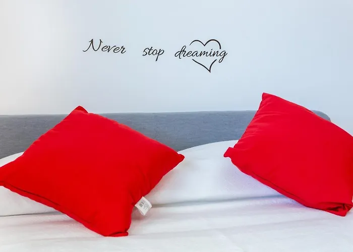 Marina Lovers By Seewest *