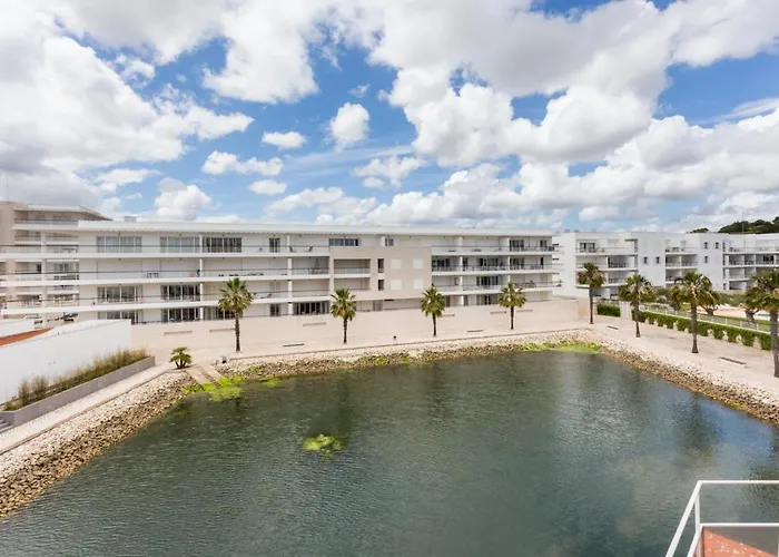 Marina Lovers By Seewest Apartman Lagos